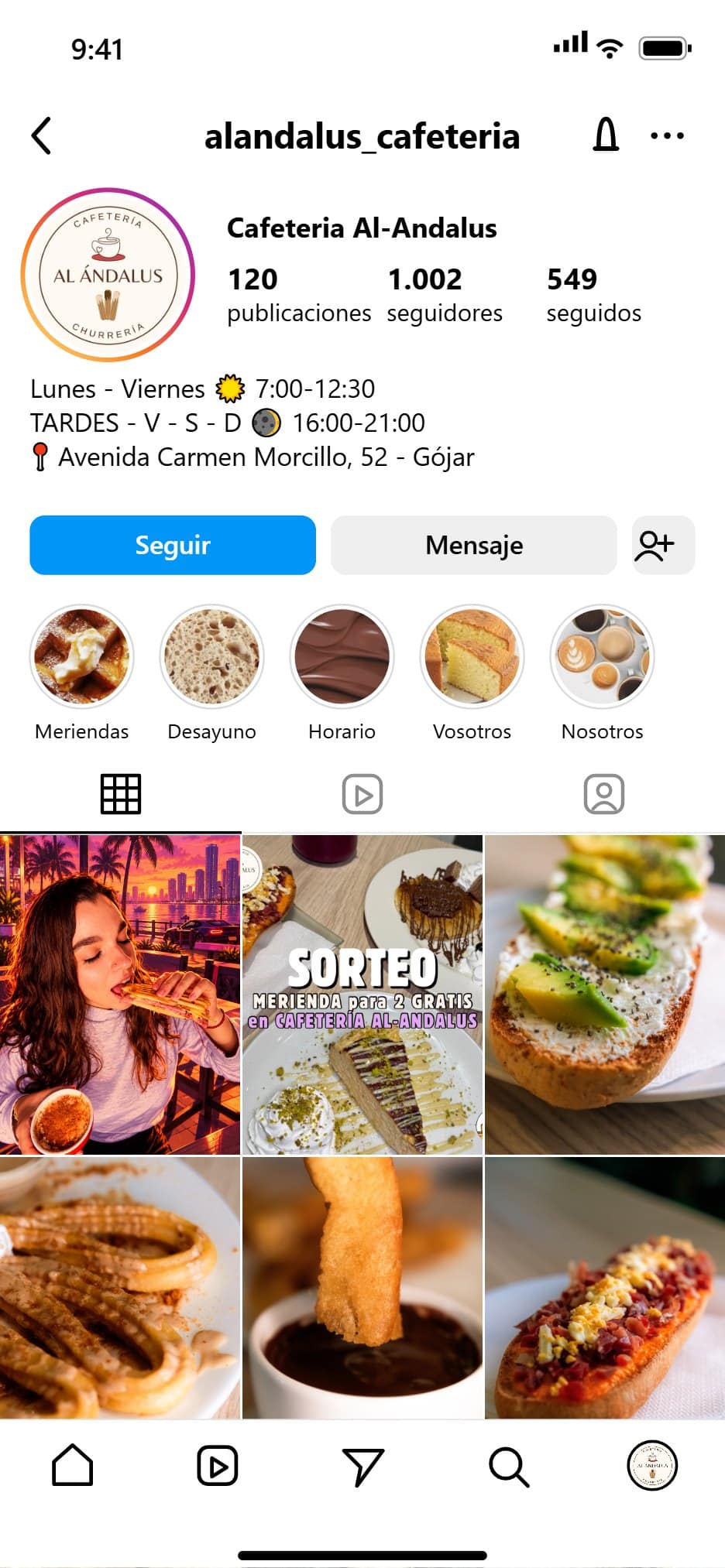 Mockup del feed de Instagram de Al Andalus Cafetería gestionado por Oneh Social Media